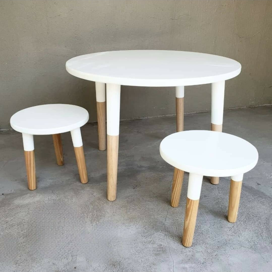 Scandi 2024 kids table